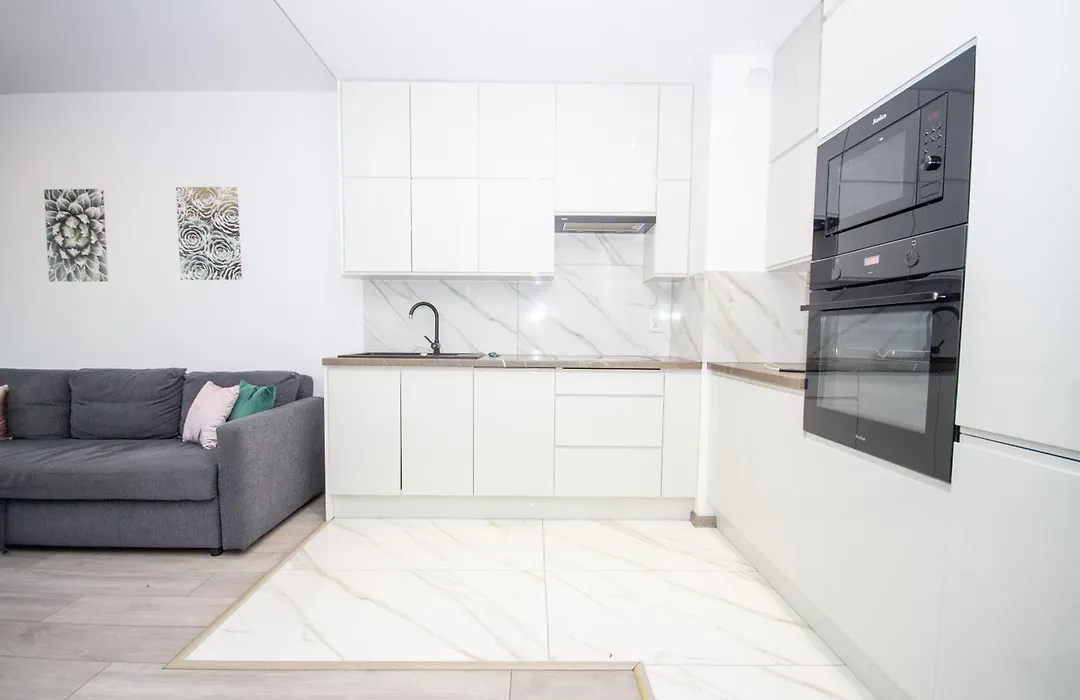 Inpoint Zablocie Modern Apartments For Work&Travel Self Check-In-1